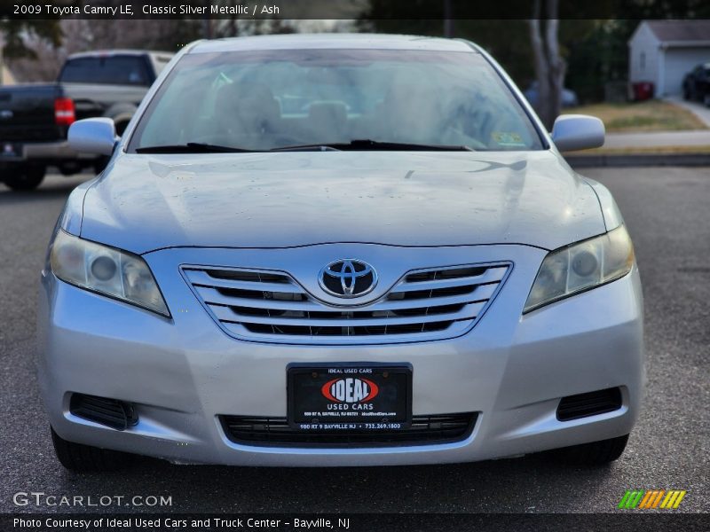 Classic Silver Metallic / Ash 2009 Toyota Camry LE