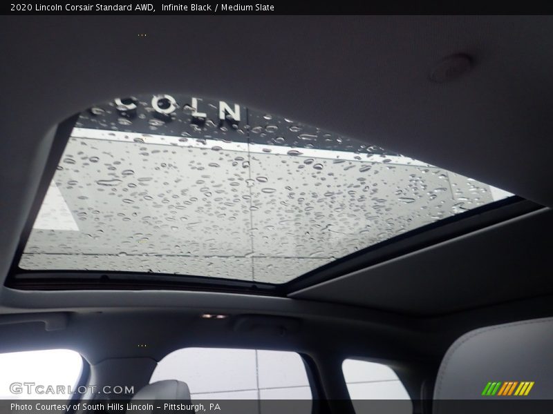 Infinite Black / Medium Slate 2020 Lincoln Corsair Standard AWD