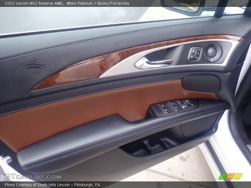 Door Panel of 2020 MKZ Reserve AWD