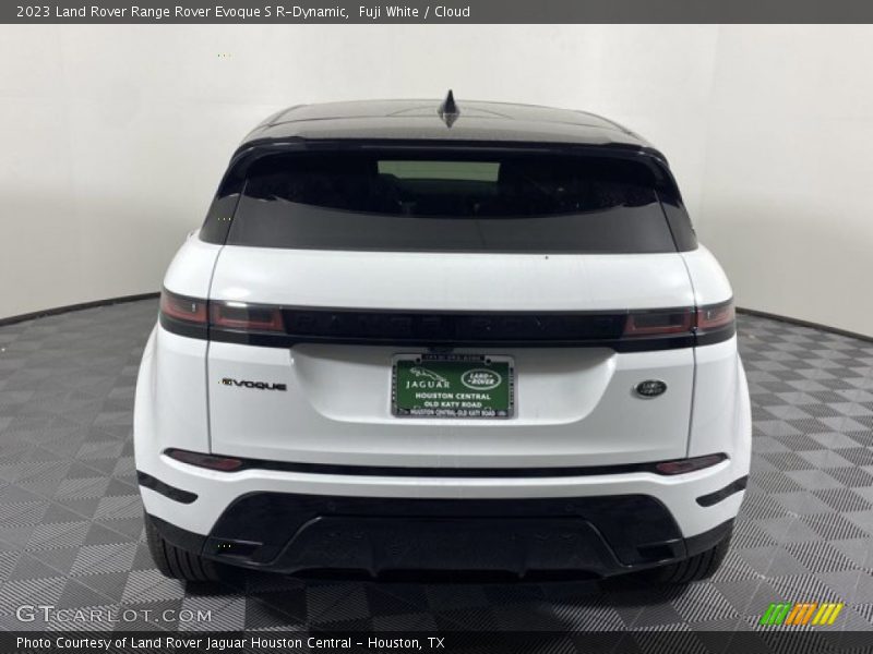 Fuji White / Cloud 2023 Land Rover Range Rover Evoque S R-Dynamic