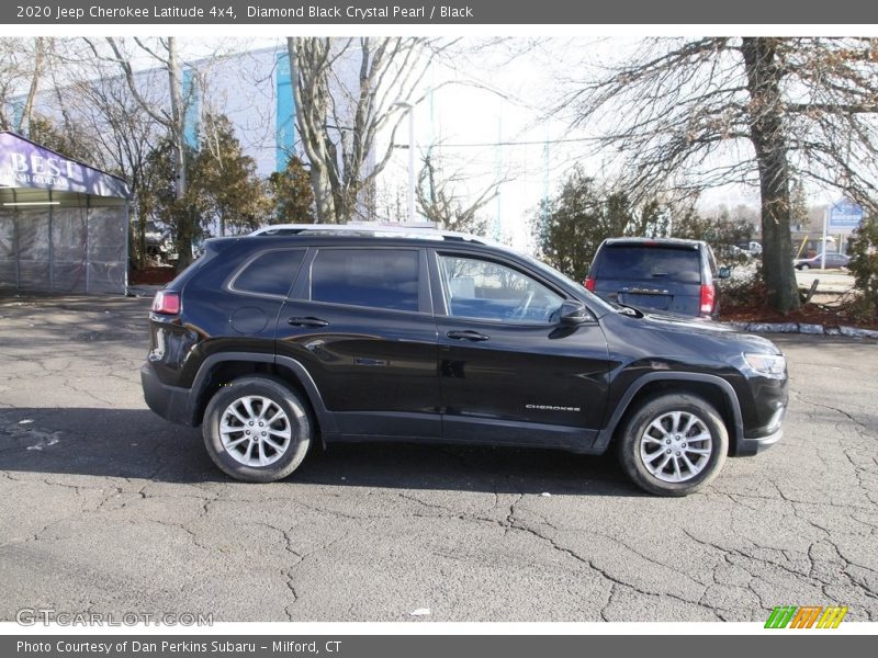 Diamond Black Crystal Pearl / Black 2020 Jeep Cherokee Latitude 4x4