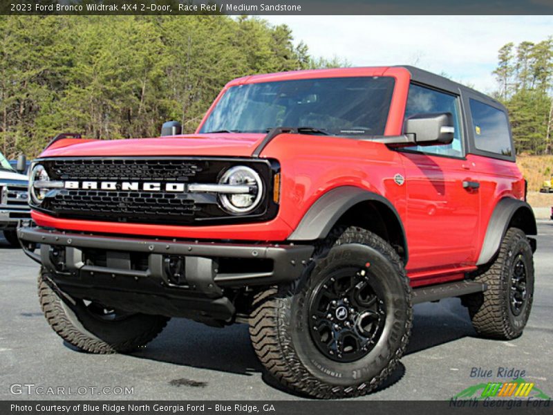 Front 3/4 View of 2023 Bronco Wildtrak 4X4 2-Door