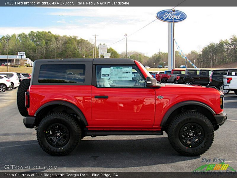 Race Red / Medium Sandstone 2023 Ford Bronco Wildtrak 4X4 2-Door