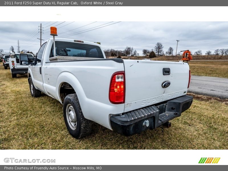 Oxford White / Steel Gray 2011 Ford F250 Super Duty XL Regular Cab