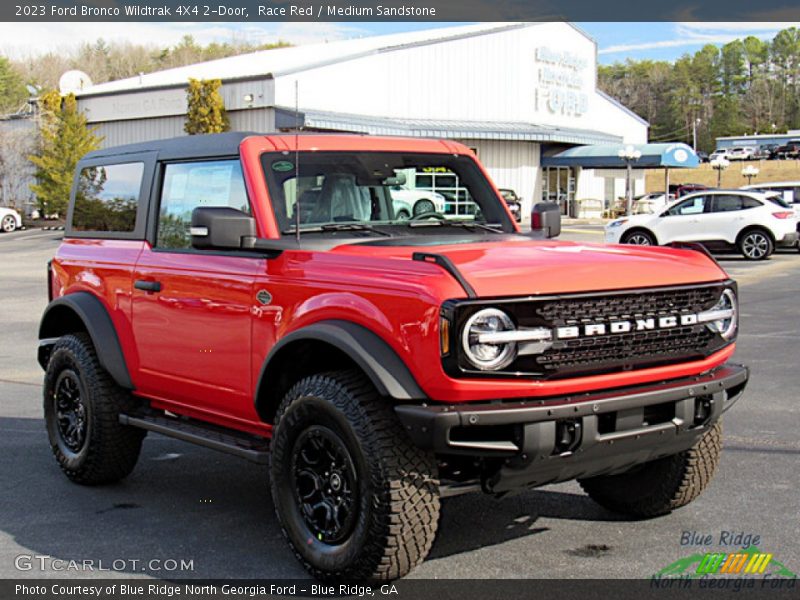 Race Red / Medium Sandstone 2023 Ford Bronco Wildtrak 4X4 2-Door