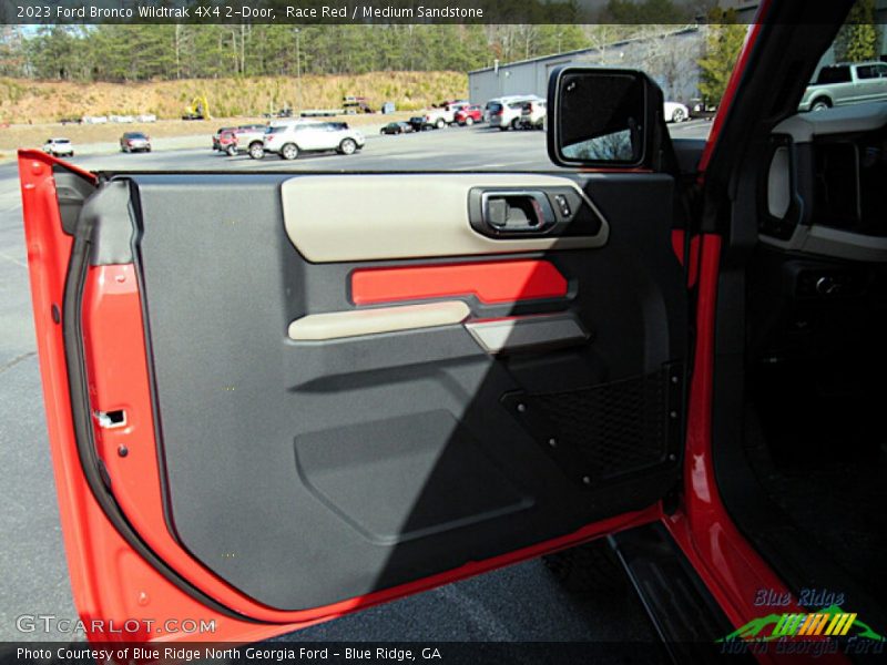 Race Red / Medium Sandstone 2023 Ford Bronco Wildtrak 4X4 2-Door