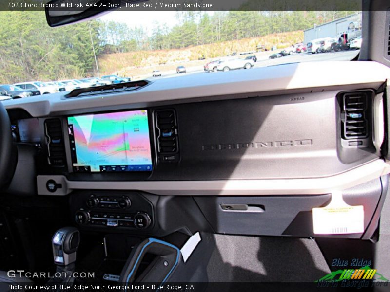 Race Red / Medium Sandstone 2023 Ford Bronco Wildtrak 4X4 2-Door