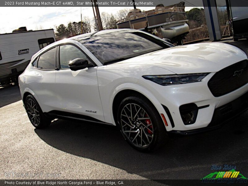 Star White Metallic Tri-Coat / Gray/Metallic 2023 Ford Mustang Mach-E GT eAWD