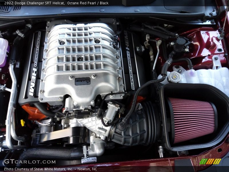  2022 Challenger SRT Hellcat Engine - 6.2 Liter Supercharged HEMI OHV 16-Valve VVT V8