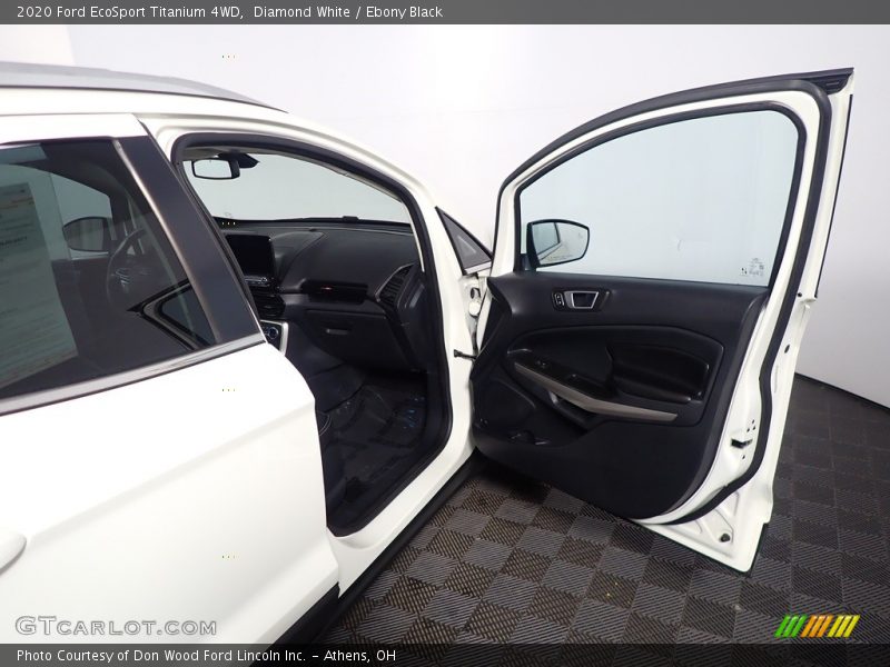 Diamond White / Ebony Black 2020 Ford EcoSport Titanium 4WD