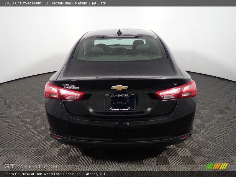 Mosaic Black Metallic / Jet Black 2020 Chevrolet Malibu LT