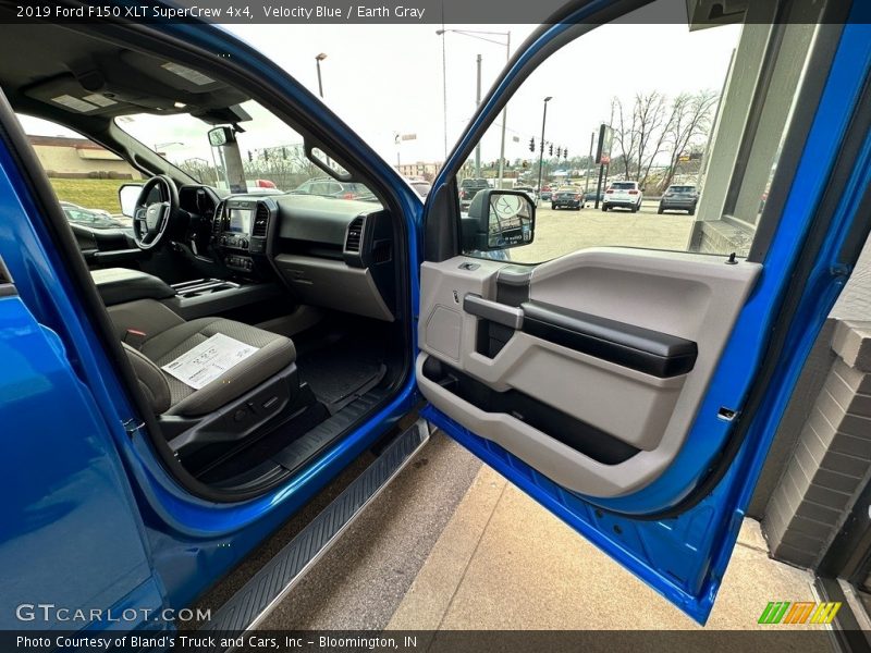 Velocity Blue / Earth Gray 2019 Ford F150 XLT SuperCrew 4x4