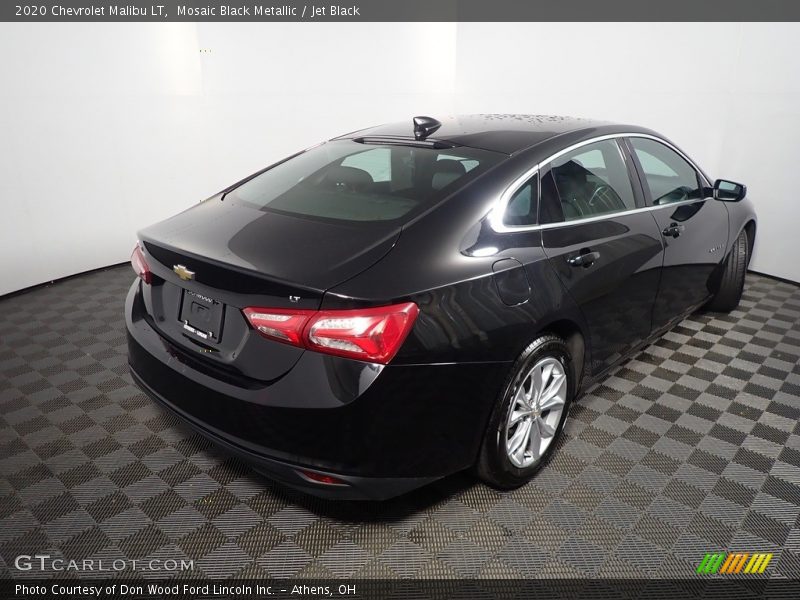 Mosaic Black Metallic / Jet Black 2020 Chevrolet Malibu LT