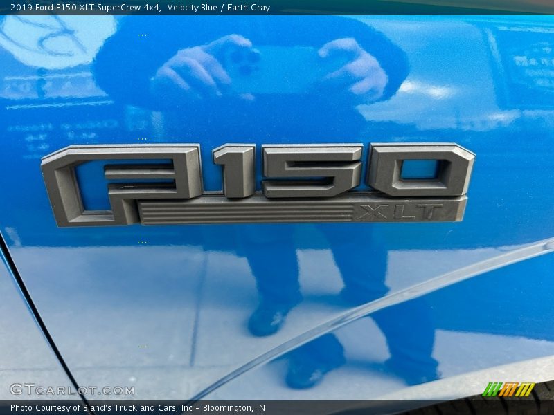 Velocity Blue / Earth Gray 2019 Ford F150 XLT SuperCrew 4x4