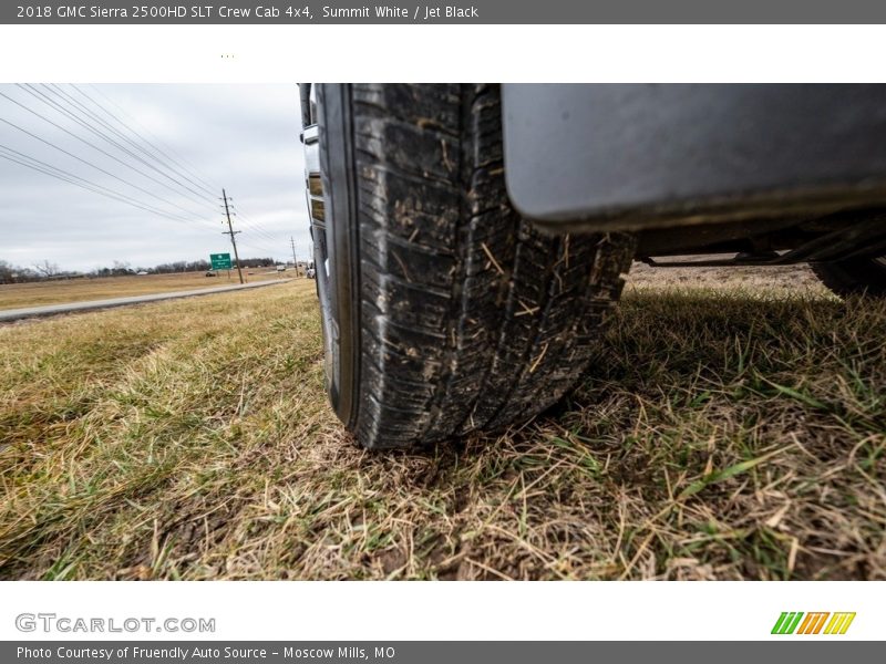 Summit White / Jet Black 2018 GMC Sierra 2500HD SLT Crew Cab 4x4