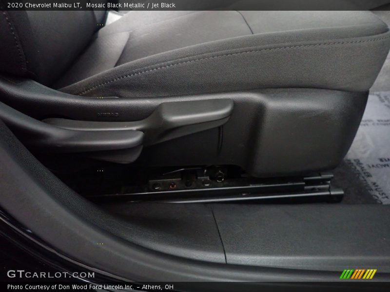 Mosaic Black Metallic / Jet Black 2020 Chevrolet Malibu LT