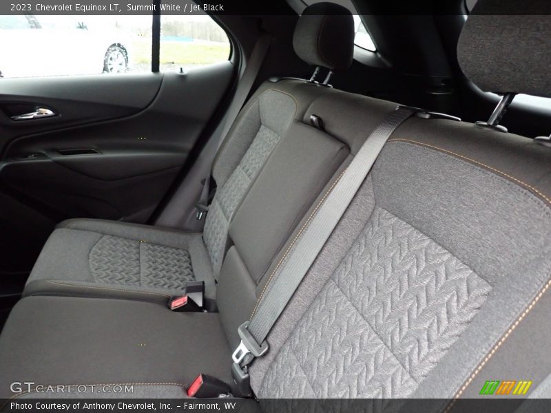 Summit White / Jet Black 2023 Chevrolet Equinox LT