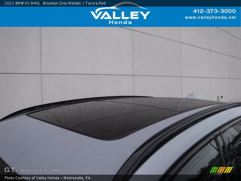 Brooklyn Grey Metallic / Tacora Red 2022 BMW X3 M40i