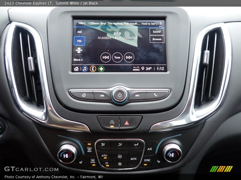 Summit White / Jet Black 2023 Chevrolet Equinox LT