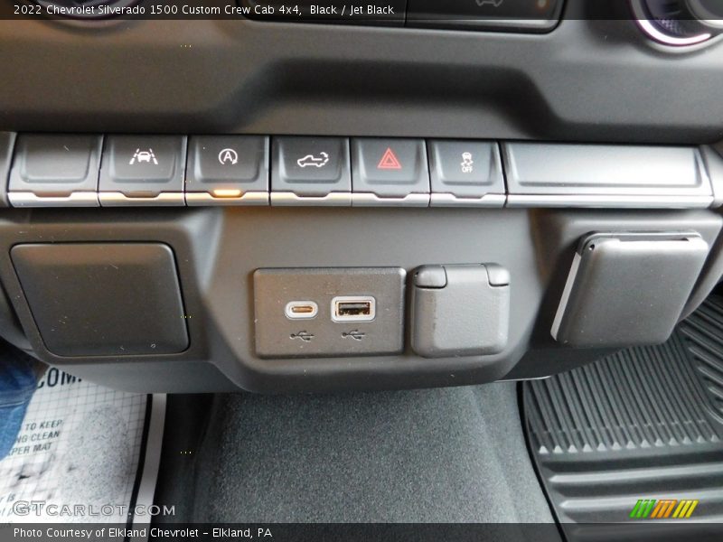 Black / Jet Black 2022 Chevrolet Silverado 1500 Custom Crew Cab 4x4