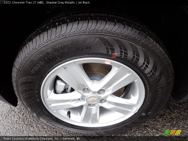 Shadow Gray Metallic / Jet Black 2022 Chevrolet Trax LT AWD
