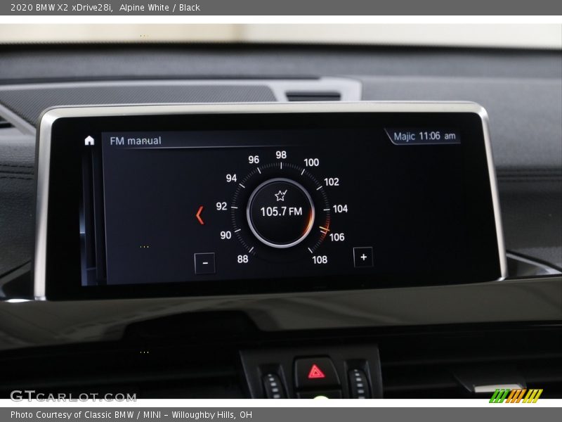 Alpine White / Black 2020 BMW X2 xDrive28i