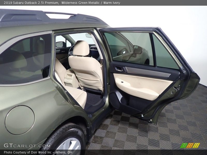 Wilderness Green Metallic / Warm Ivory 2019 Subaru Outback 2.5i Premium