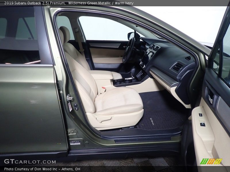 Wilderness Green Metallic / Warm Ivory 2019 Subaru Outback 2.5i Premium