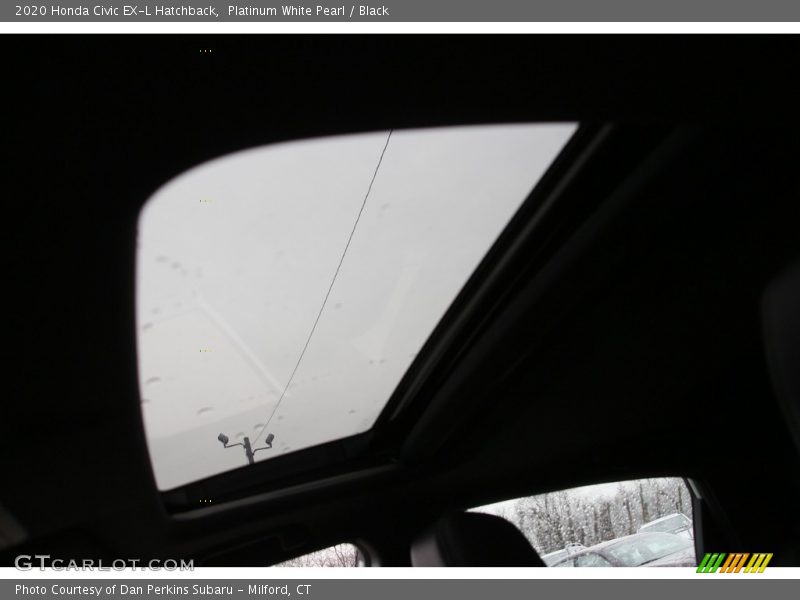 Platinum White Pearl / Black 2020 Honda Civic EX-L Hatchback