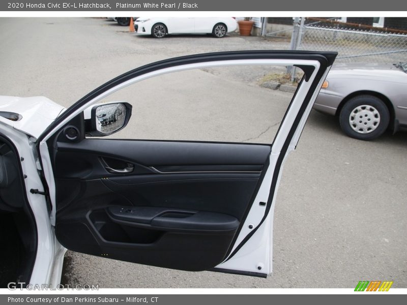 Platinum White Pearl / Black 2020 Honda Civic EX-L Hatchback