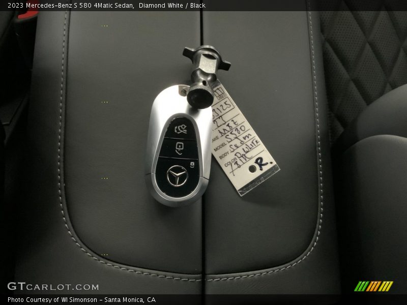Keys of 2023 S 580 4Matic Sedan