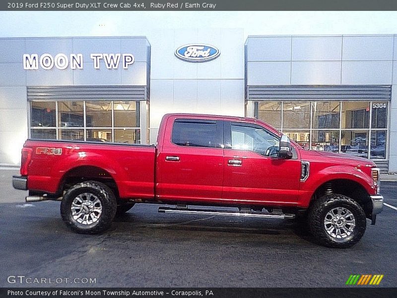 Ruby Red / Earth Gray 2019 Ford F250 Super Duty XLT Crew Cab 4x4