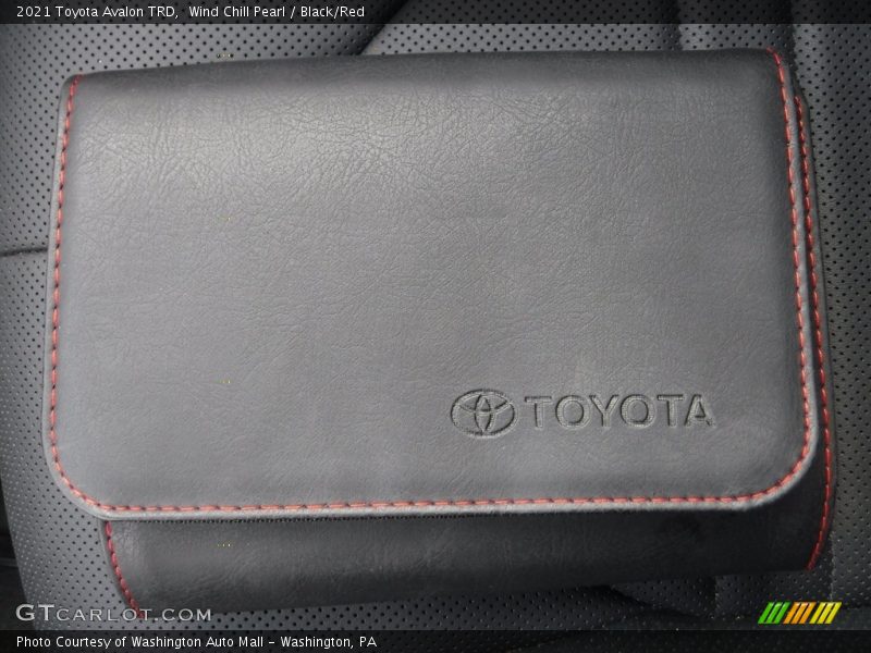 Wind Chill Pearl / Black/Red 2021 Toyota Avalon TRD