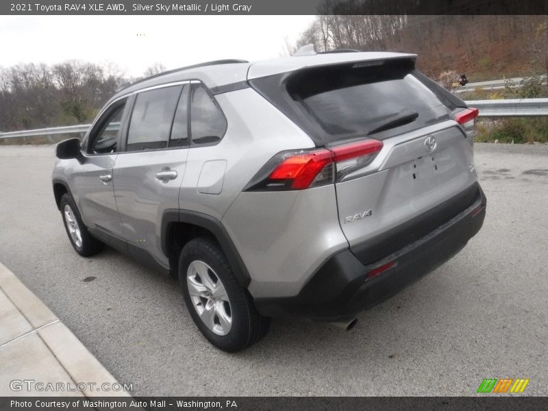 Silver Sky Metallic / Light Gray 2021 Toyota RAV4 XLE AWD