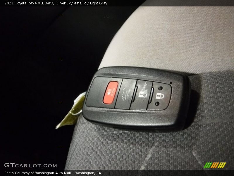 Keys of 2021 RAV4 XLE AWD