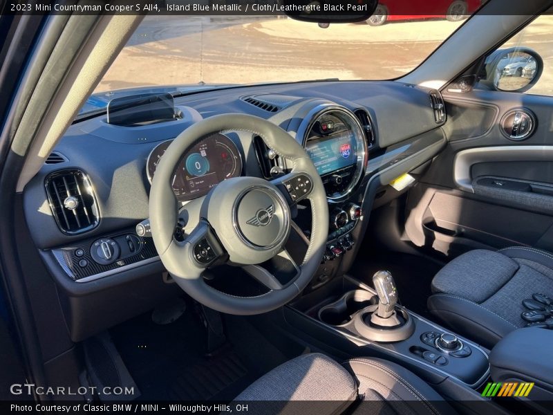 Island Blue Metallic / Cloth/Leatherette Black Pearl 2023 Mini Countryman Cooper S All4