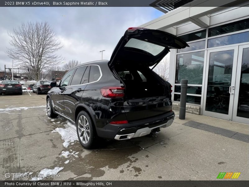 Black Sapphire Metallic / Black 2023 BMW X5 xDrive40i