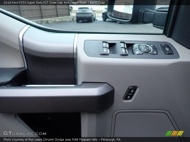 Ingot Silver / Earth Gray 2019 Ford F350 Super Duty XLT Crew Cab 4x4