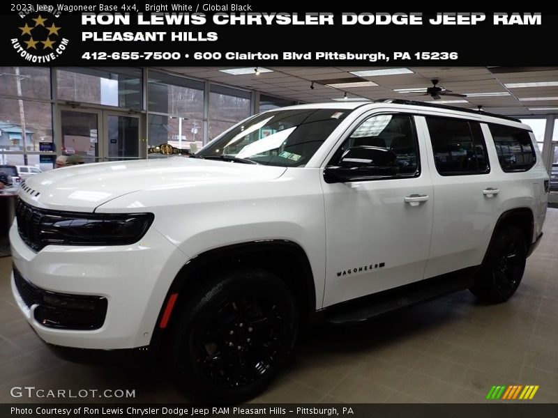 Bright White / Global Black 2023 Jeep Wagoneer Base 4x4