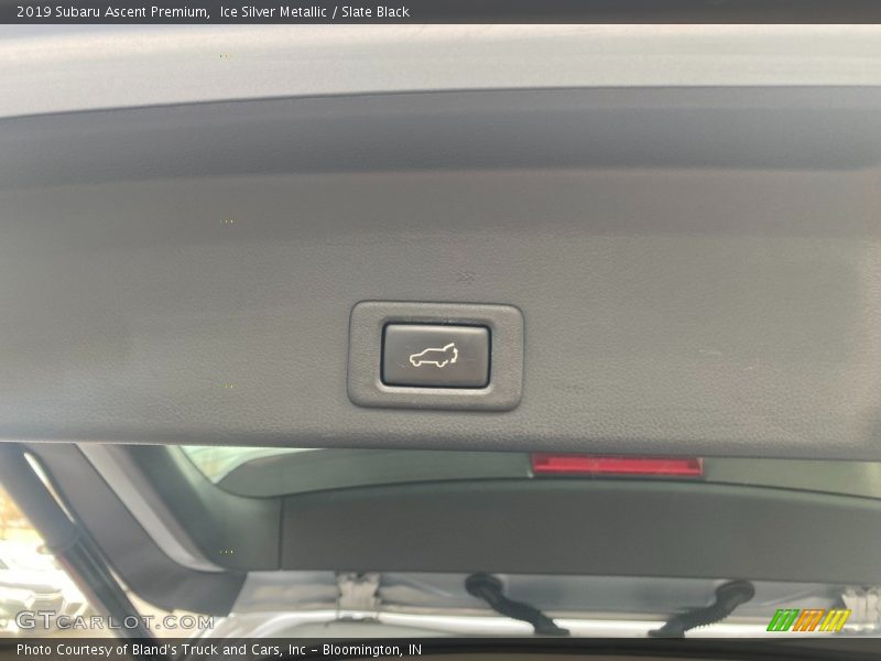 Ice Silver Metallic / Slate Black 2019 Subaru Ascent Premium
