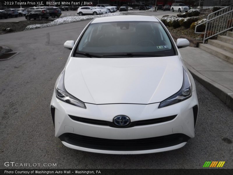 Blizzard White Pearl / Black 2019 Toyota Prius XLE