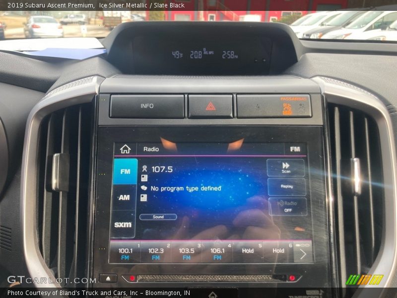 Ice Silver Metallic / Slate Black 2019 Subaru Ascent Premium