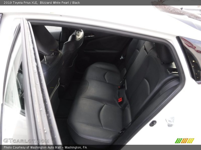 Blizzard White Pearl / Black 2019 Toyota Prius XLE