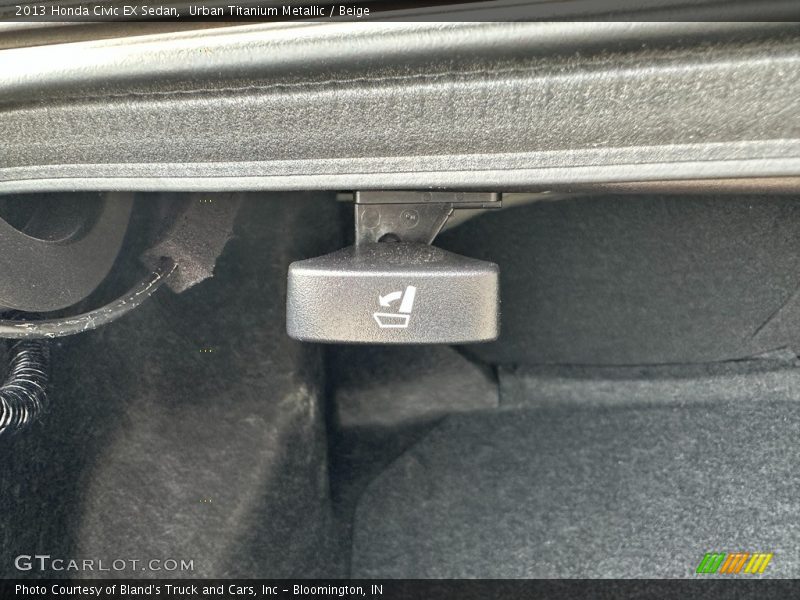 Urban Titanium Metallic / Beige 2013 Honda Civic EX Sedan