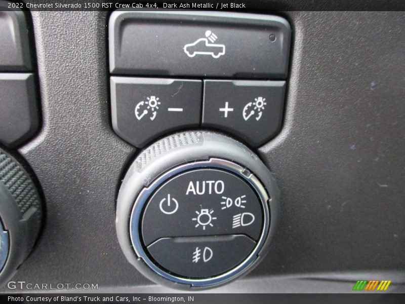 Dark Ash Metallic / Jet Black 2022 Chevrolet Silverado 1500 RST Crew Cab 4x4