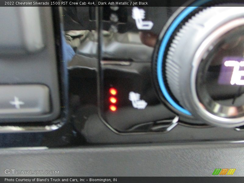Dark Ash Metallic / Jet Black 2022 Chevrolet Silverado 1500 RST Crew Cab 4x4