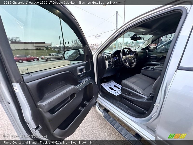 Door Panel of 2016 Silverado 1500 LT Double Cab 4x4