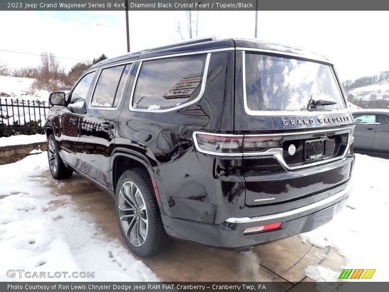  2023 Grand Wagoneer Series III 4x4 Diamond Black Crystal Pearl