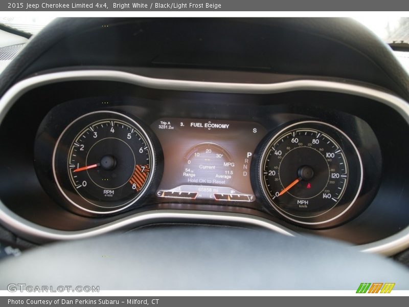 Bright White / Black/Light Frost Beige 2015 Jeep Cherokee Limited 4x4