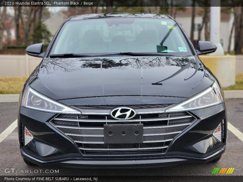 Phantom Black / Beige 2020 Hyundai Elantra SEL